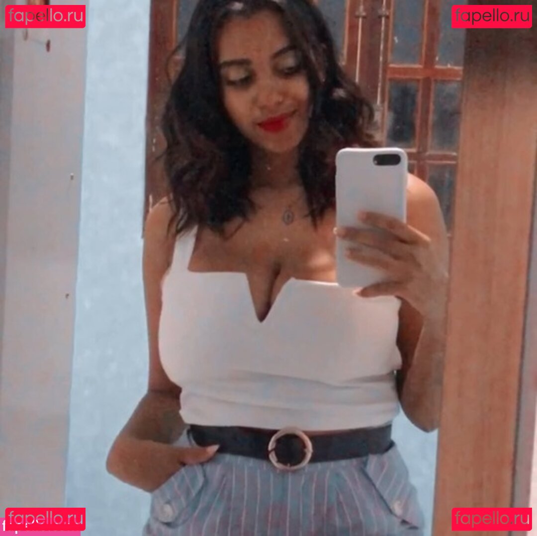 Mayellen / _mayellenmoraes / frenchybae Onlyfans Photo Gallery 