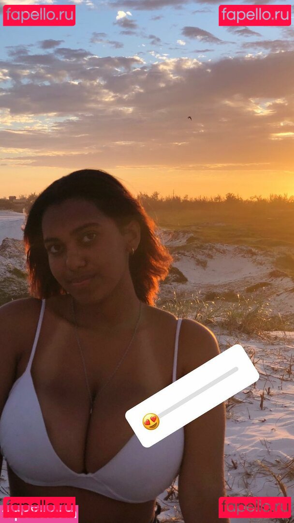 Mayellen / _mayellenmoraes / frenchybae Onlyfans Photo Gallery 