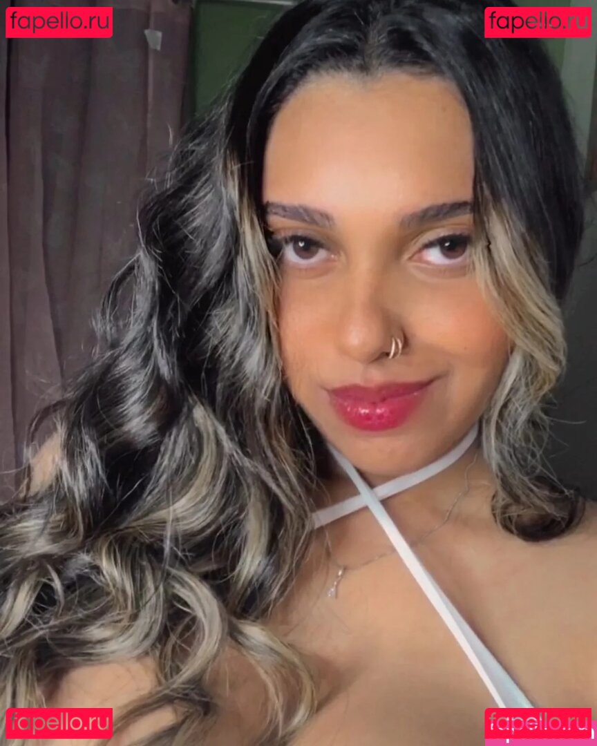 Mayellen / _mayellenmoraes / frenchybae Onlyfans Photo Gallery 