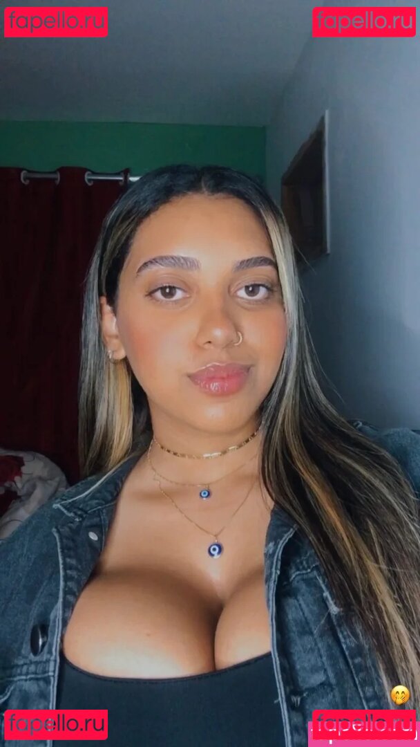 Mayellen / _mayellenmoraes / frenchybae Onlyfans Photo Gallery 