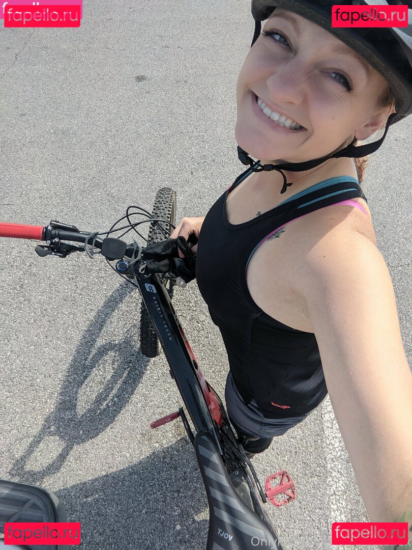 radicalfox117 / theradicalfox Onlyfans Photo Gallery 