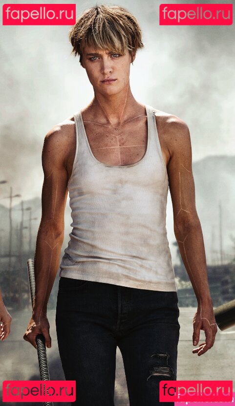 Mackenzie Davis / mackenziedavis Onlyfans Photo Gallery 