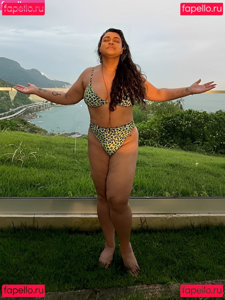 Preta Gil / pretagil Onlyfans Photo Gallery 