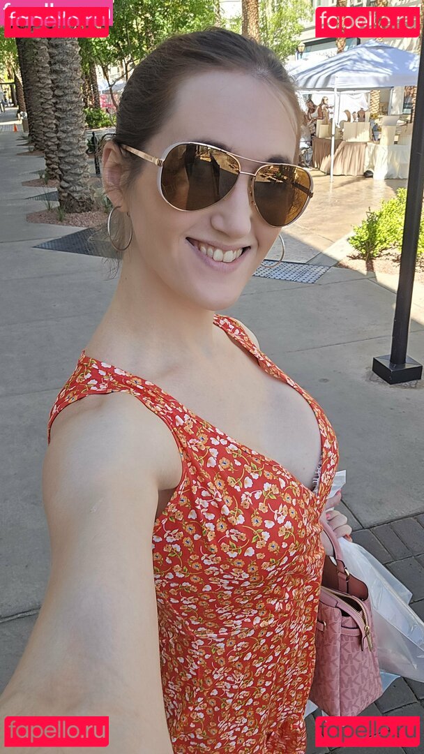 rachaelbelle / therachaelbelle Onlyfans Photo Gallery 