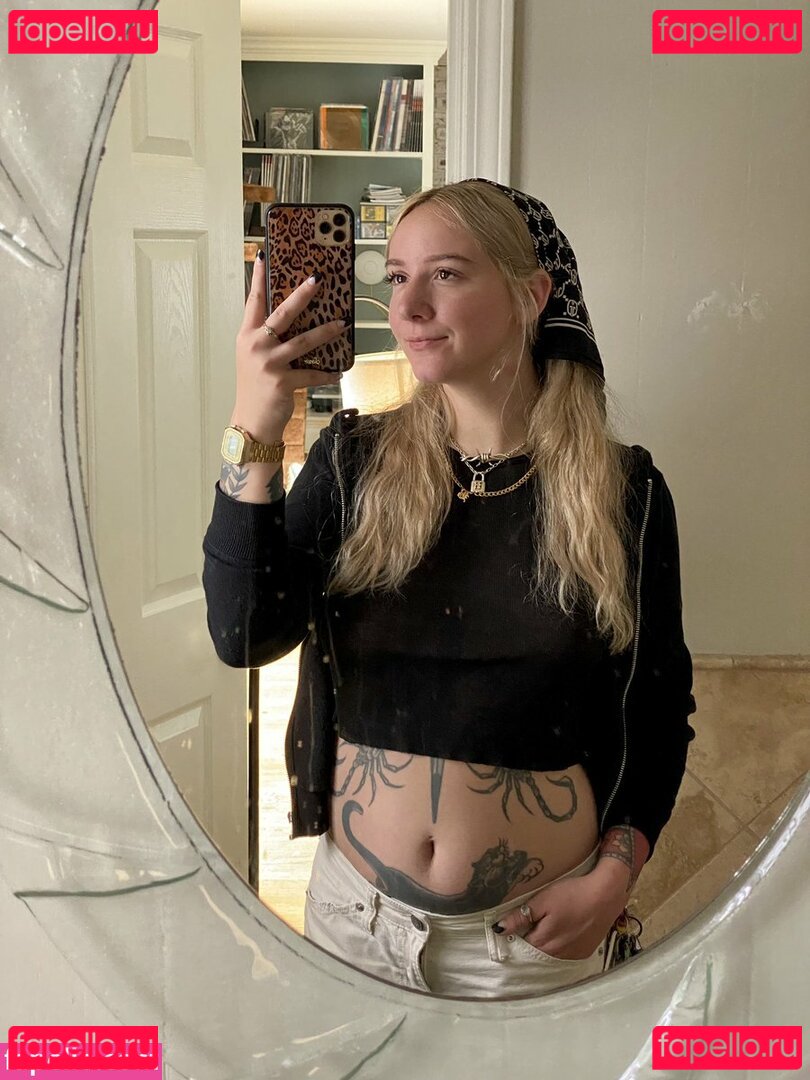 Kornbreadqueen Nude Onlyfans Photo 5