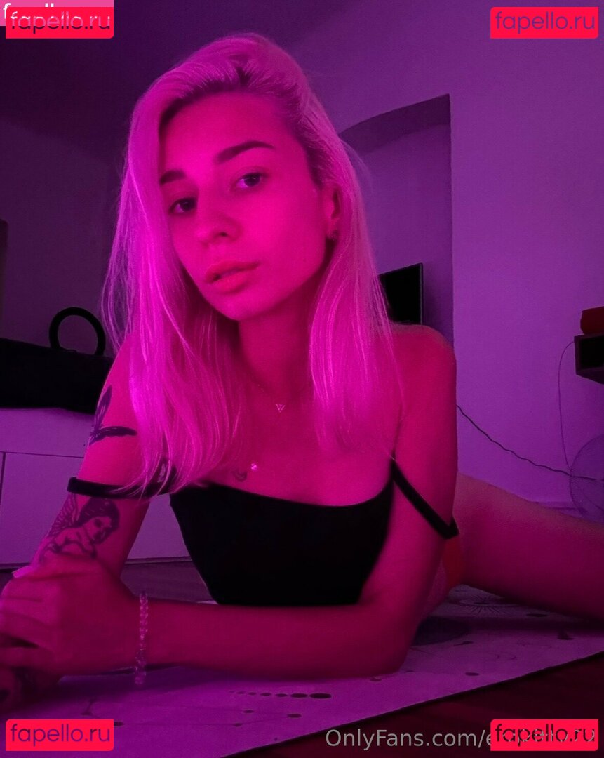 erodkitti / erokitty22 Onlyfans Photo Gallery 