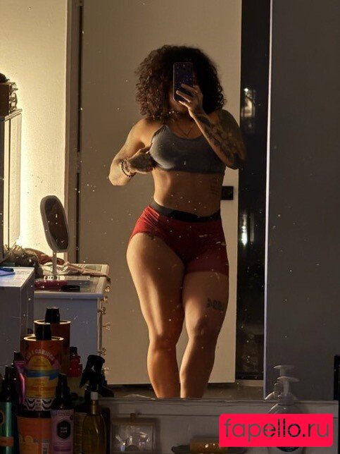 BaddBuffBambii Nude Onlyfans Photo 26
