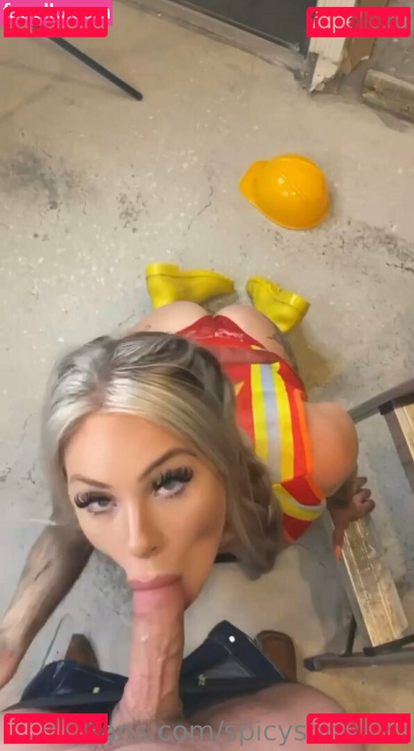 spicyshowsxx / spicyxmex Onlyfans Photo Gallery 