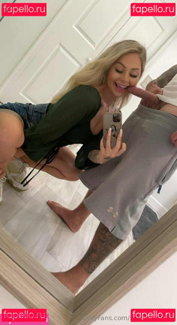 spicyshowsxx / spicyxmex Onlyfans Photo Gallery 