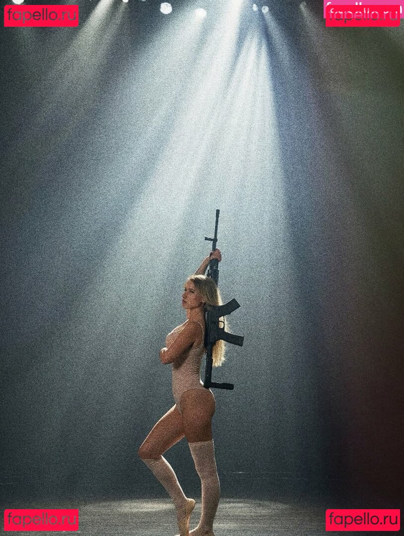 Meshilily Onlyfans Photo Gallery 