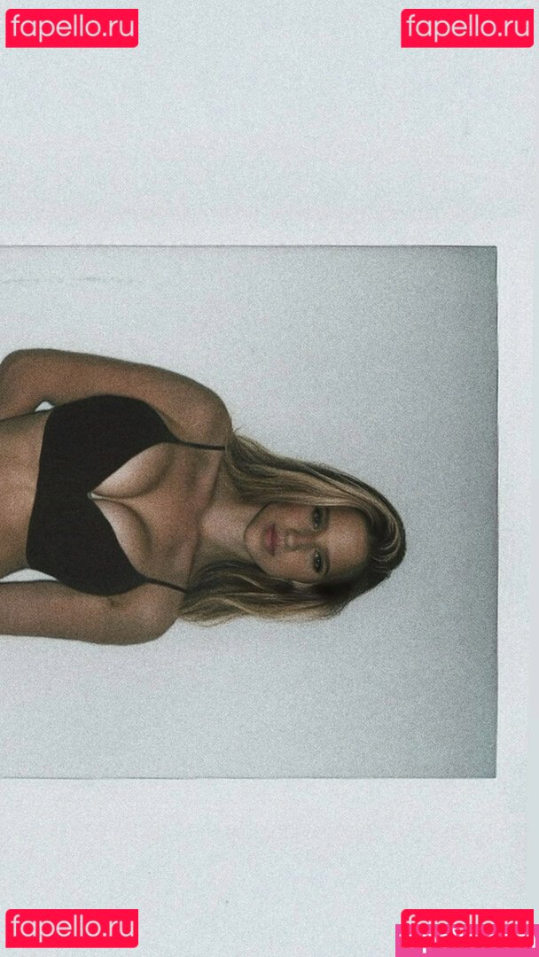 Meshilily Onlyfans Photo Gallery 