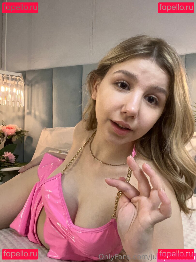 judy_blooms / judyblume4real Onlyfans Photo Gallery 