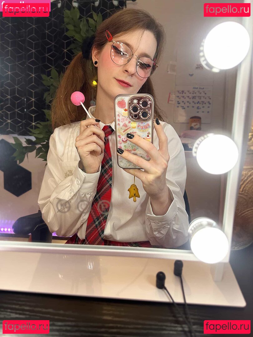 RebiSenpai / rebi_senpai Onlyfans Photo Gallery 