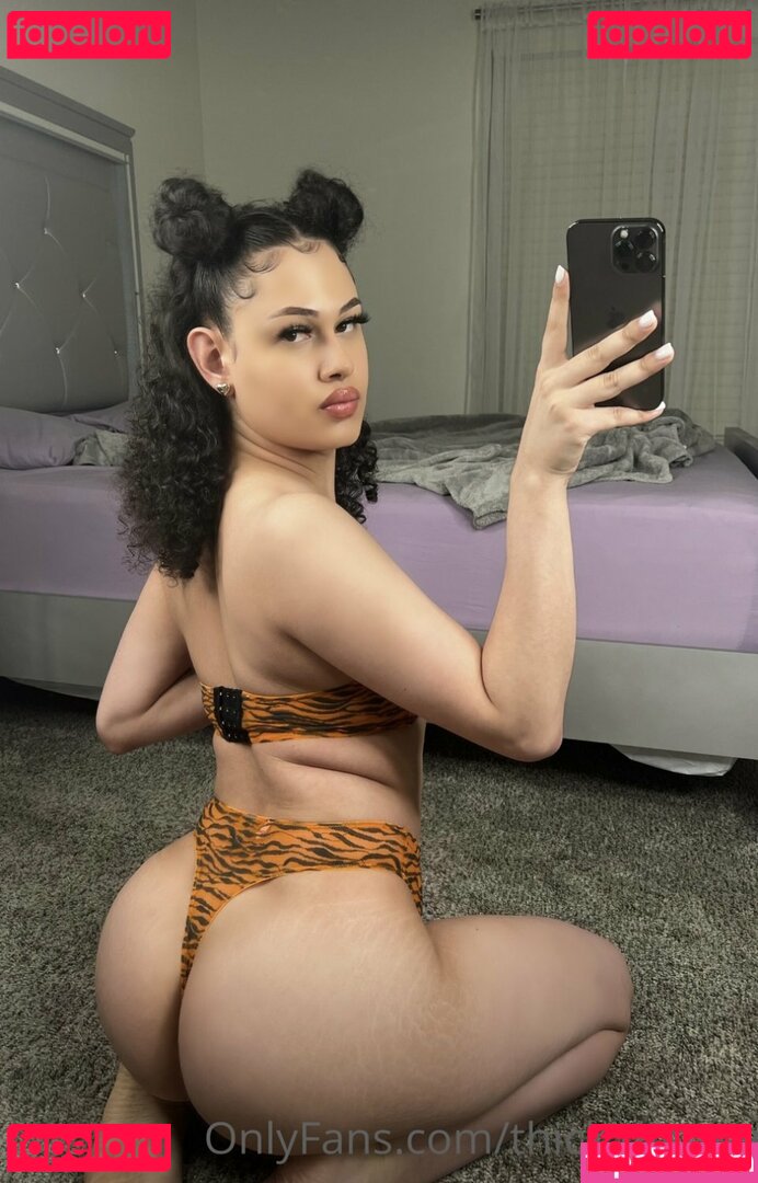 Thick Diamond / thick.diamondd Onlyfans Photo Gallery 