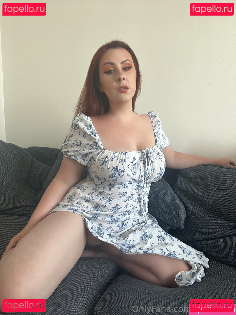 zara_free / zaraafree Onlyfans Photo Gallery 