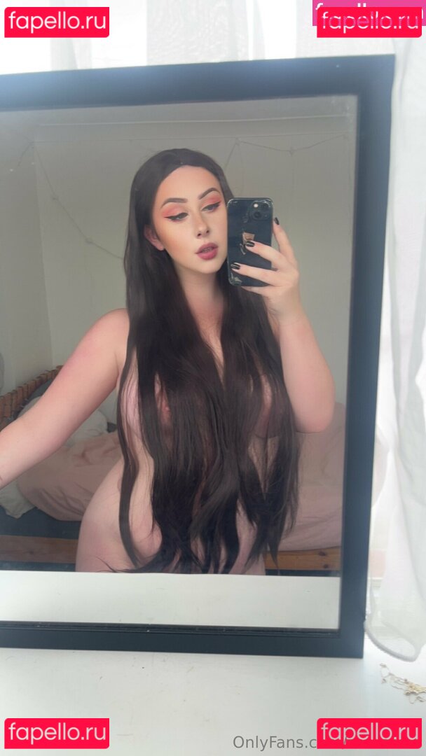 zara_free / zaraafree Onlyfans Photo Gallery 