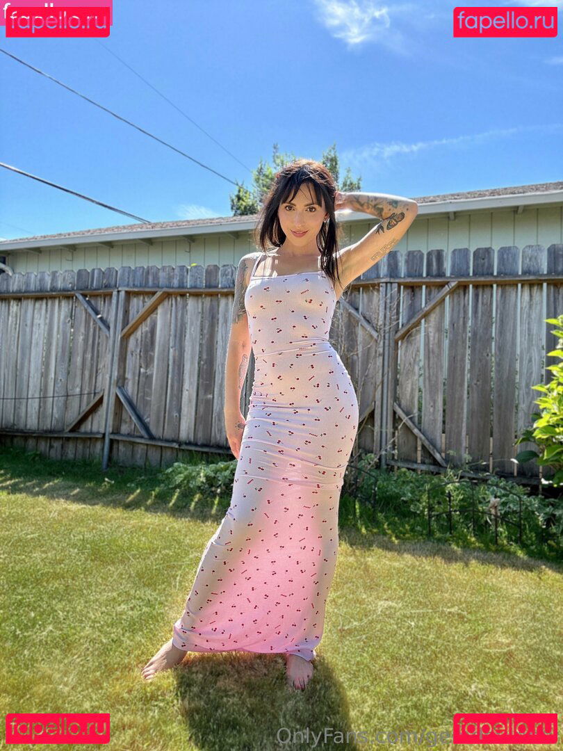 gem.devine / gemdevinetv Onlyfans Photo Gallery 