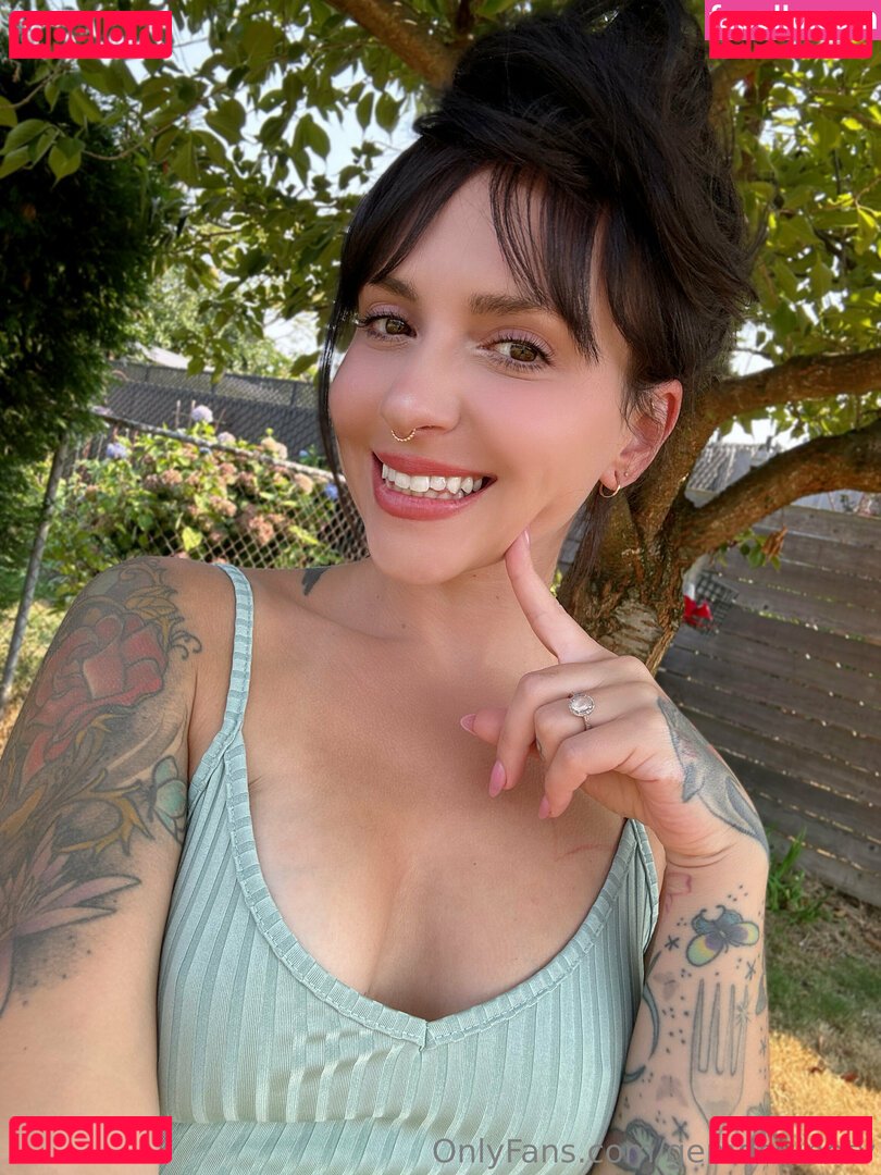 gem.devine / gemdevinetv Onlyfans Photo Gallery 