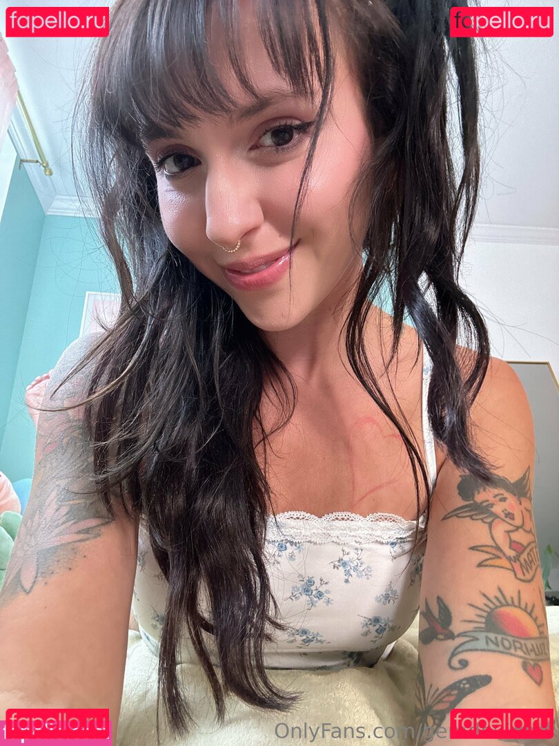 gem.devine / gemdevinetv Onlyfans Photo Gallery 