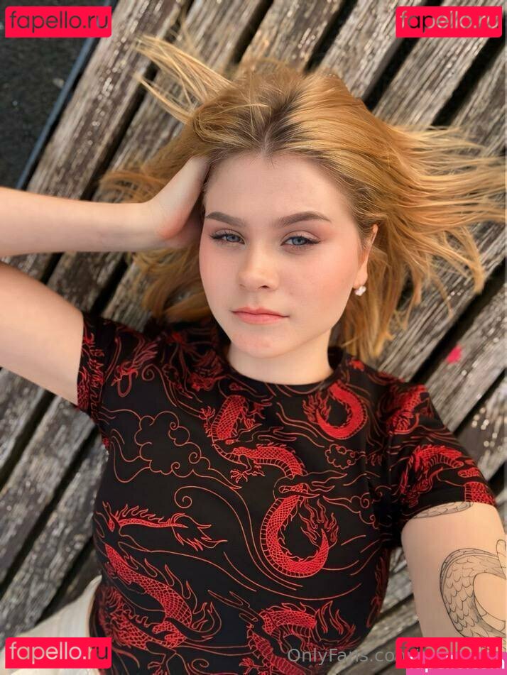 blaze_zlata Onlyfans Photo Gallery 