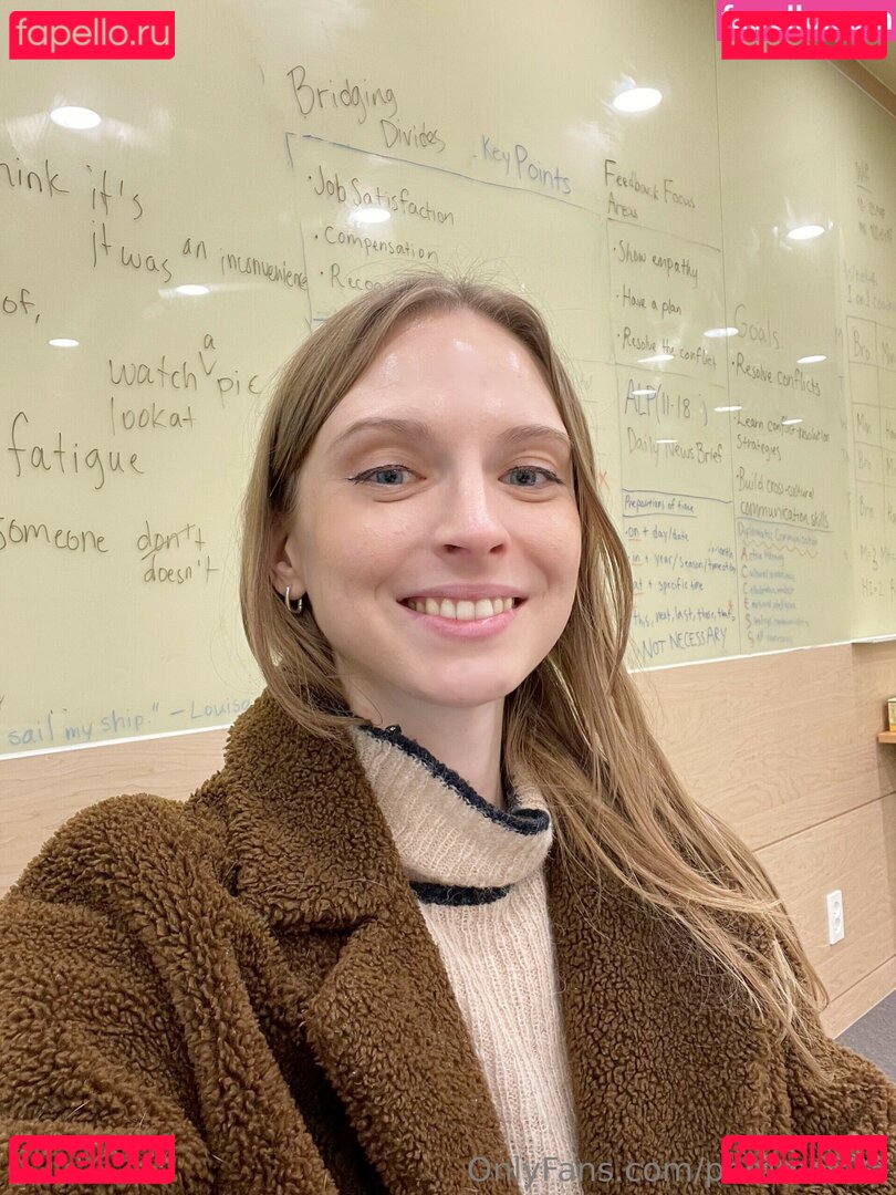 Pomme325 / pommeofficial Onlyfans Photo Gallery 