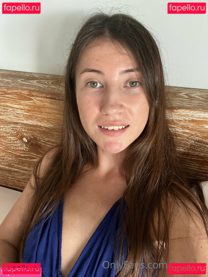 elina.r.e / elina_re Onlyfans Photo Gallery 