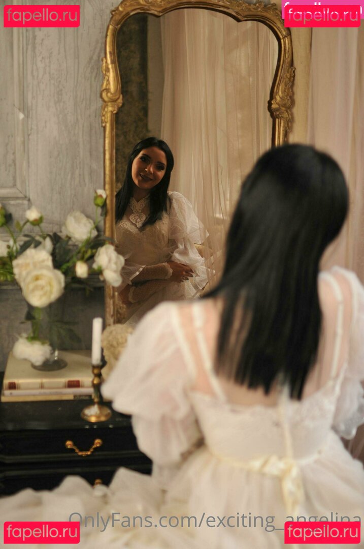 evelin_necro_neon / evelinaqueen Onlyfans Photo Gallery 