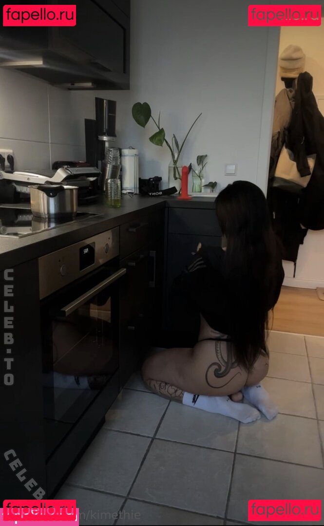 Kim Laura / kimethie Onlyfans Photo Gallery 