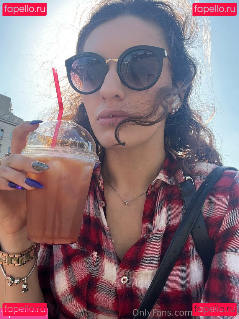 dominanoir / dominia.noir Onlyfans Photo Gallery 