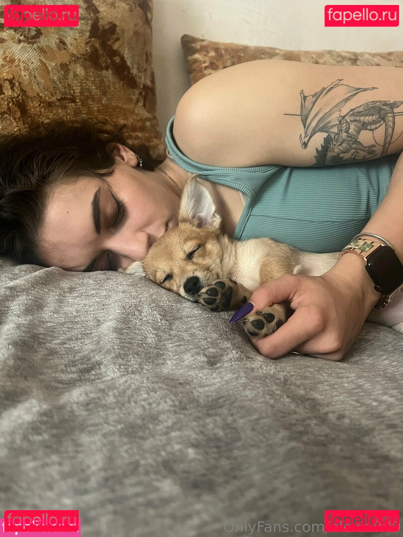 dominanoir / dominia.noir Onlyfans Photo Gallery 