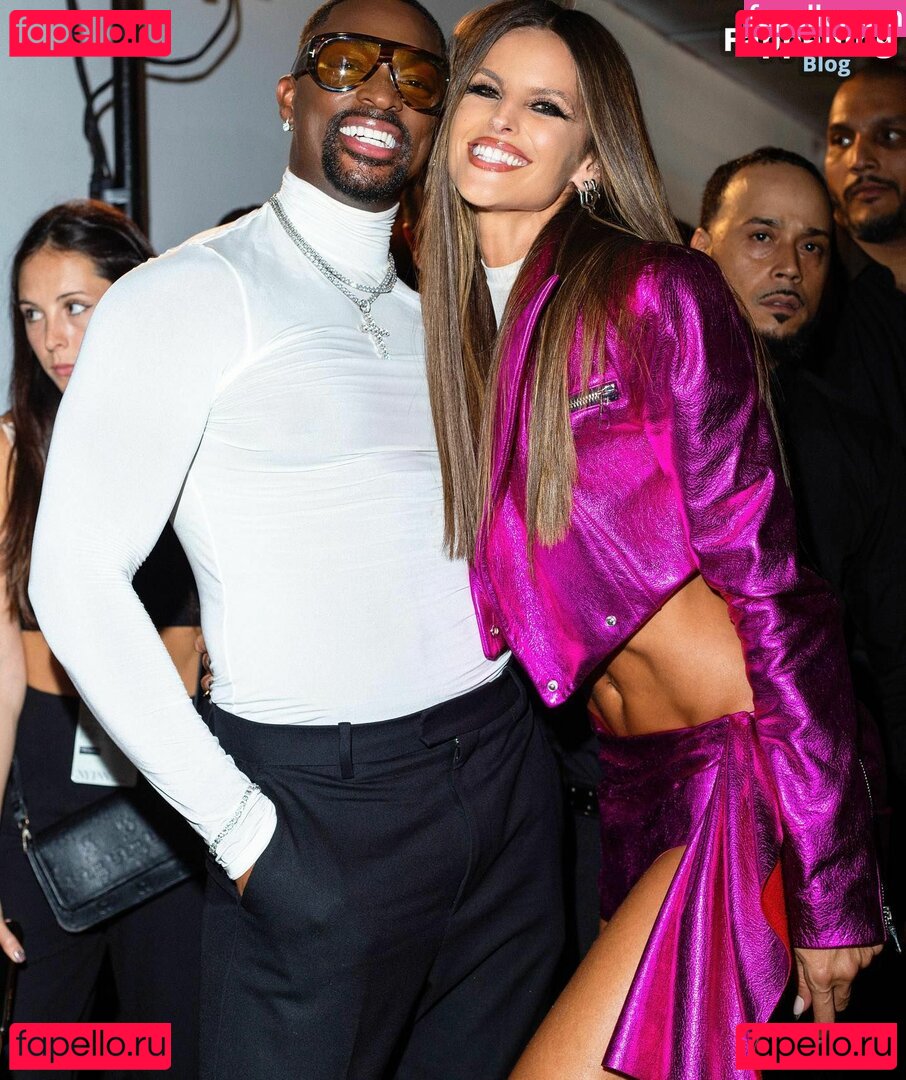 Izabel Goulart / iza_goulart / izabel_goulart / izabelgoulart Onlyfans Photo Gallery 