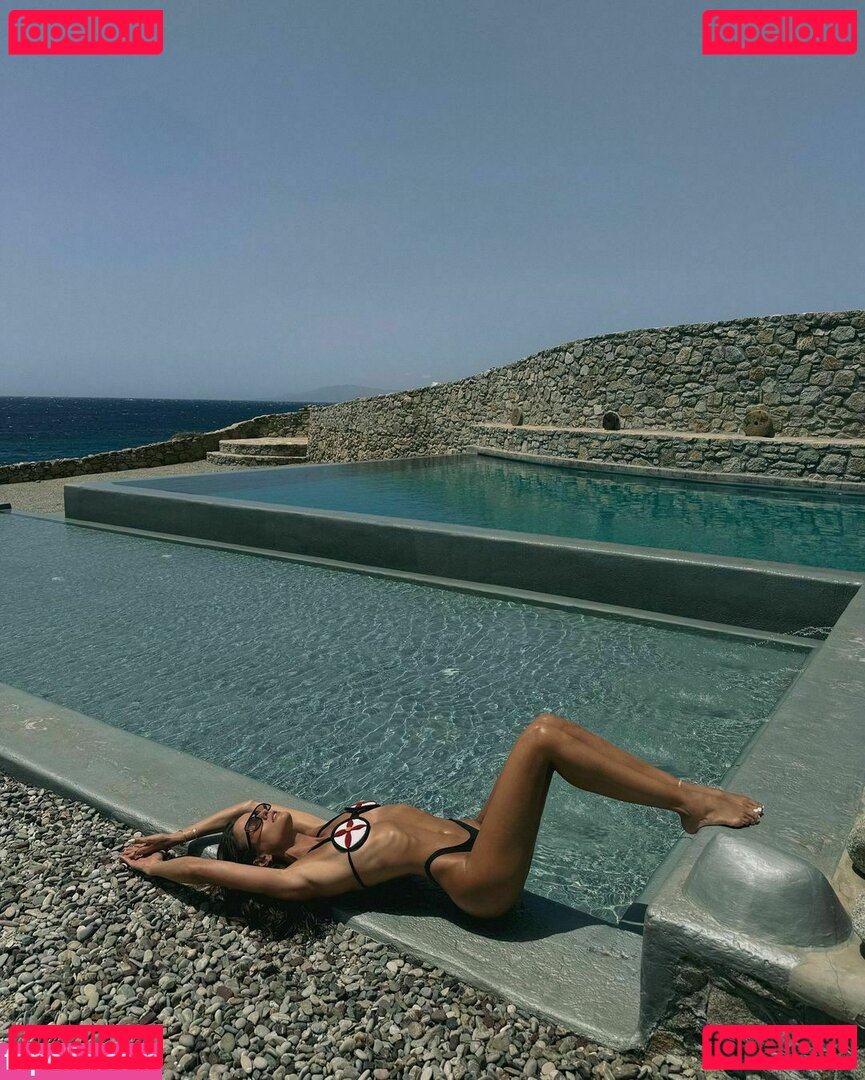 Izabel Goulart / iza_goulart / izabel_goulart / izabelgoulart Onlyfans Photo Gallery 