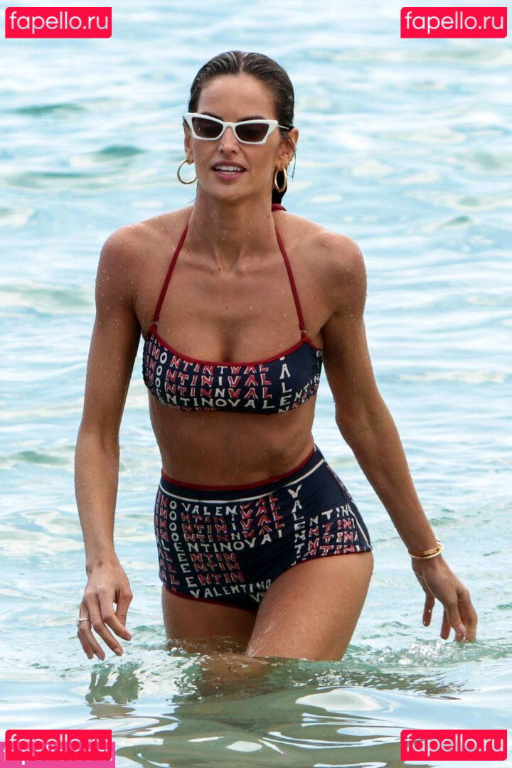 Izabel Goulart / iza_goulart / izabel_goulart / izabelgoulart Onlyfans Photo Gallery 
