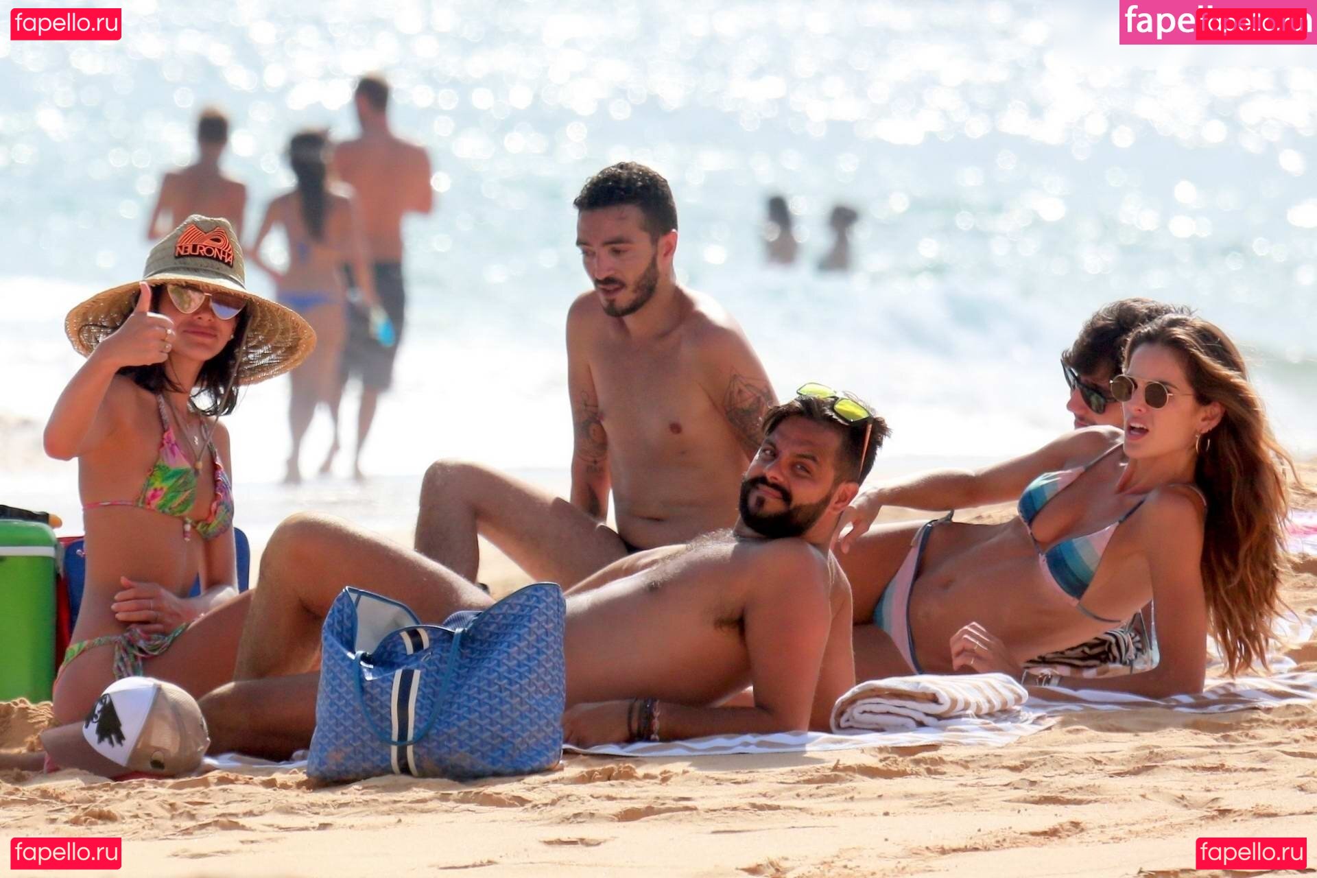 Izabel Goulart / iza_goulart / izabel_goulart / izabelgoulart Onlyfans Photo Gallery 