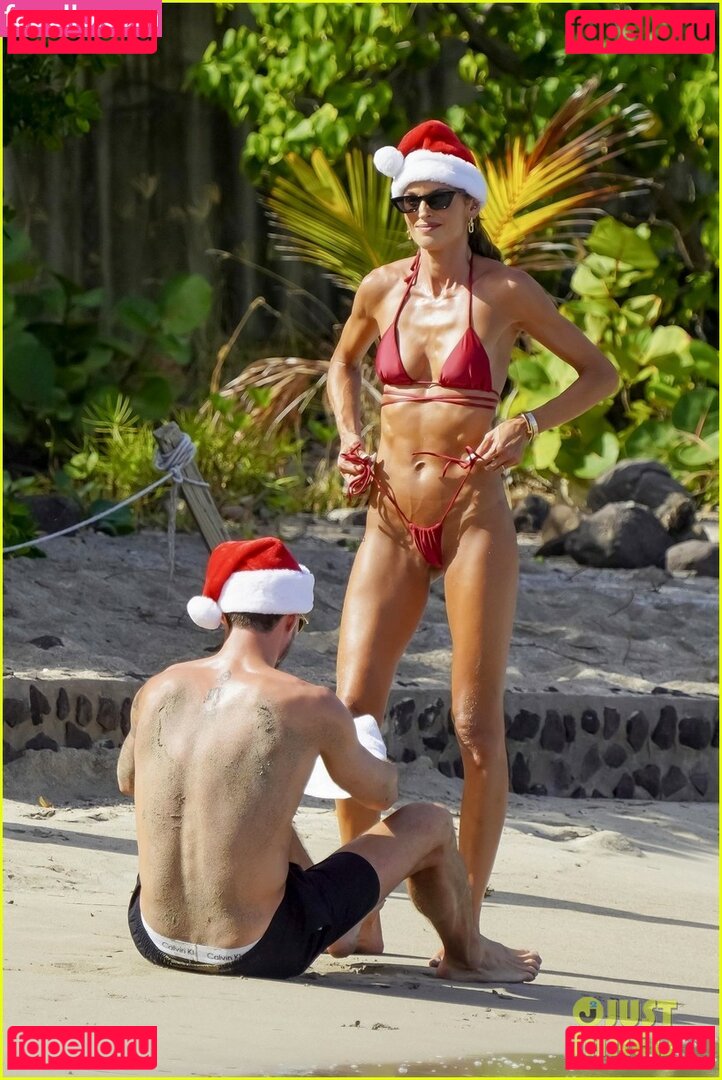 Izabel Goulart / iza_goulart / izabel_goulart / izabelgoulart Onlyfans Photo Gallery 