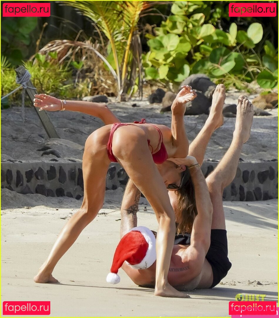 Izabel Goulart / iza_goulart / izabel_goulart / izabelgoulart Onlyfans Photo Gallery 