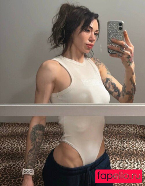 Elif Demirezer Nude Onlyfans Photo 9