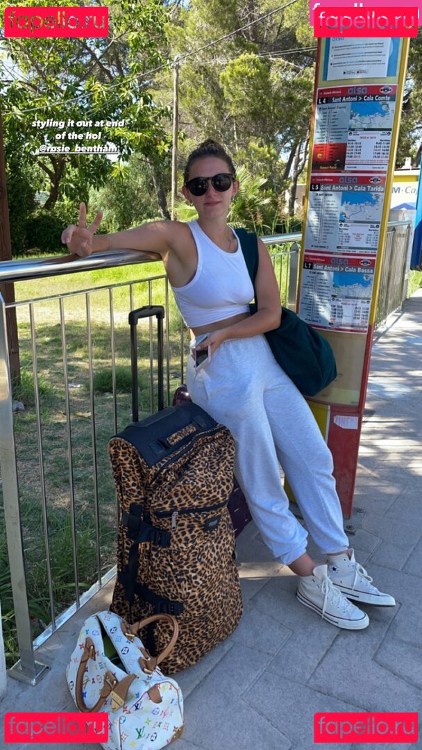 Rosie Bentham / rosie_bentham Onlyfans Photo Gallery 