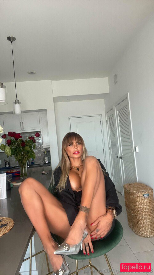 Jackie Vera / jackievera28 Nude Onlyfans Photo 49