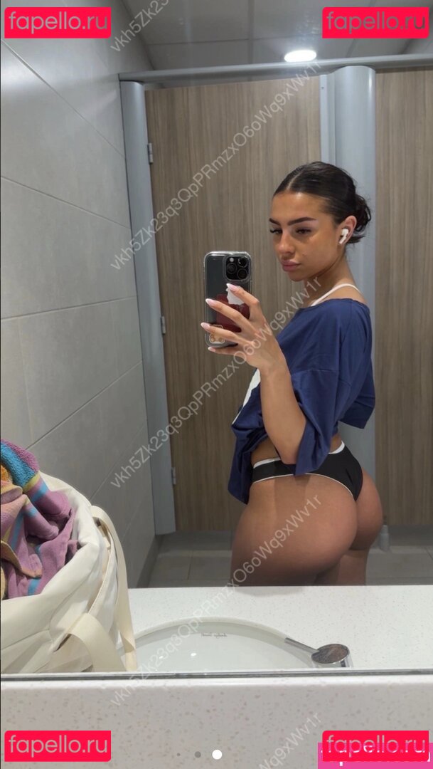Christabellaeee / itsjadeeeee Nude Onlyfans Photo 19