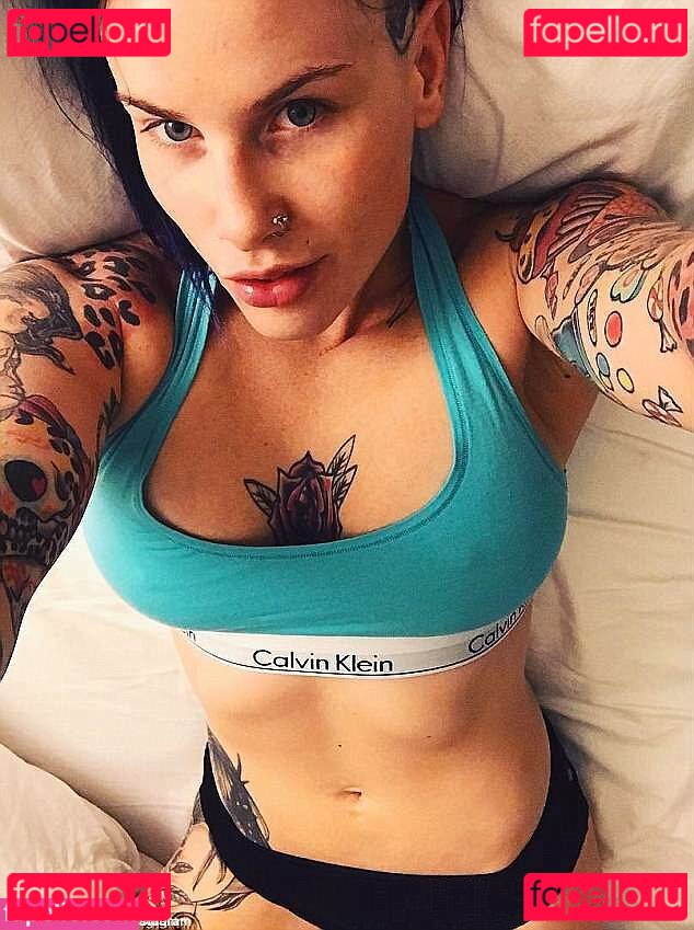 Bec Rawlings / RowdyBec Onlyfans Photo Gallery 