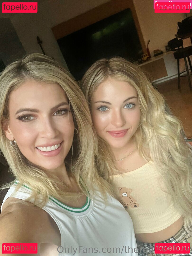 gigidiorsfw / therealgigidior Onlyfans Photo Gallery 