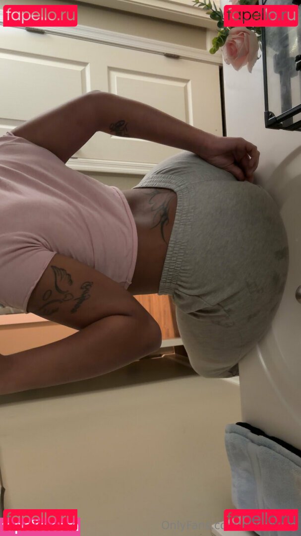 Dumptrucknissa / dumptruckdennis Onlyfans Photo Gallery 