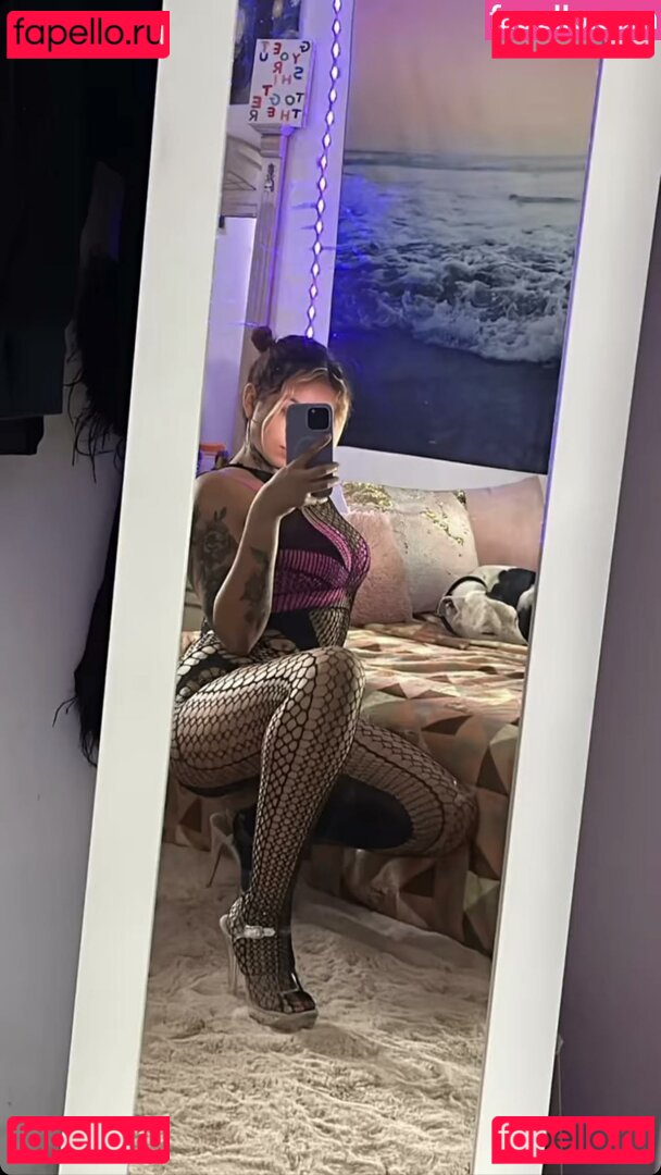 genny4k / gennyy4k Onlyfans Photo Gallery 