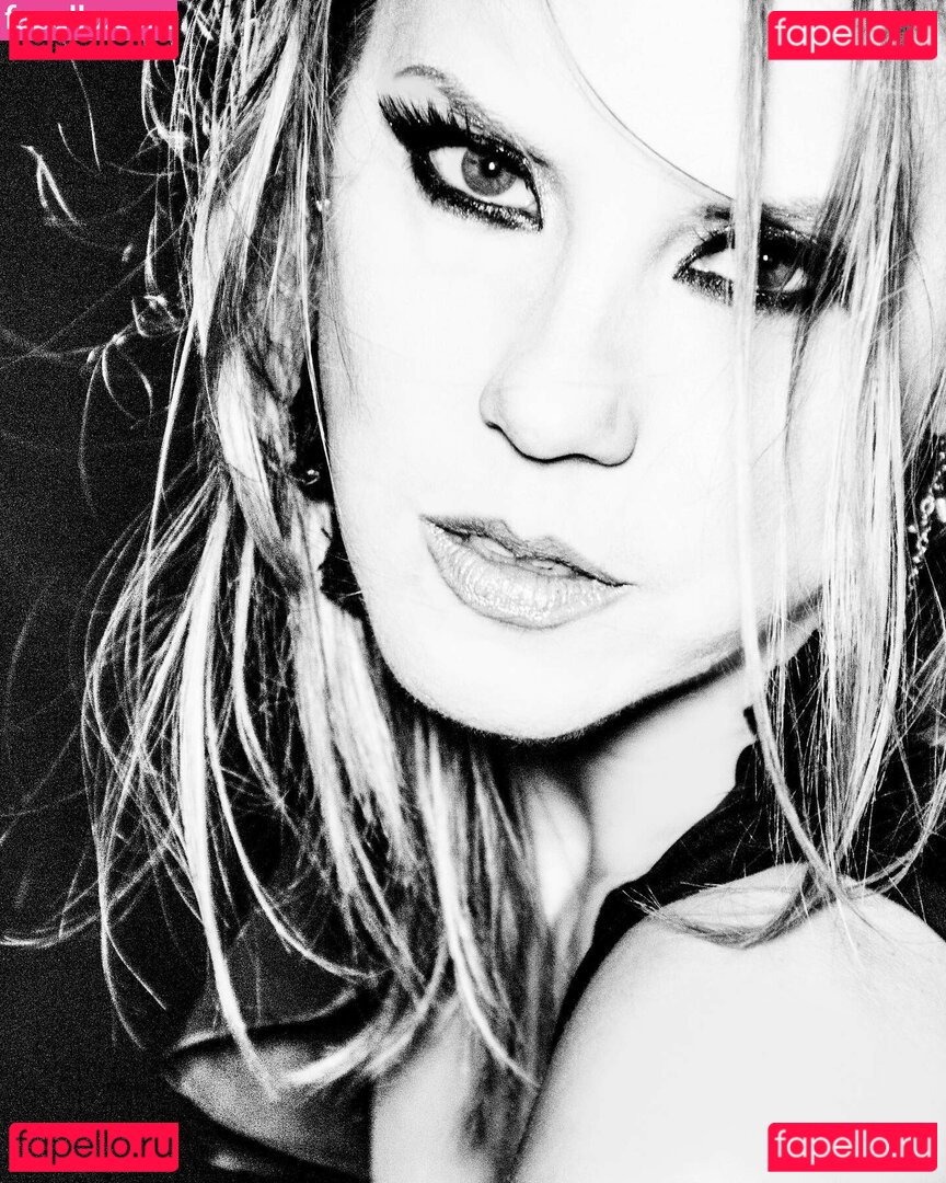 Jodie Sweetin / jodiesweetin Onlyfans Photo Gallery 