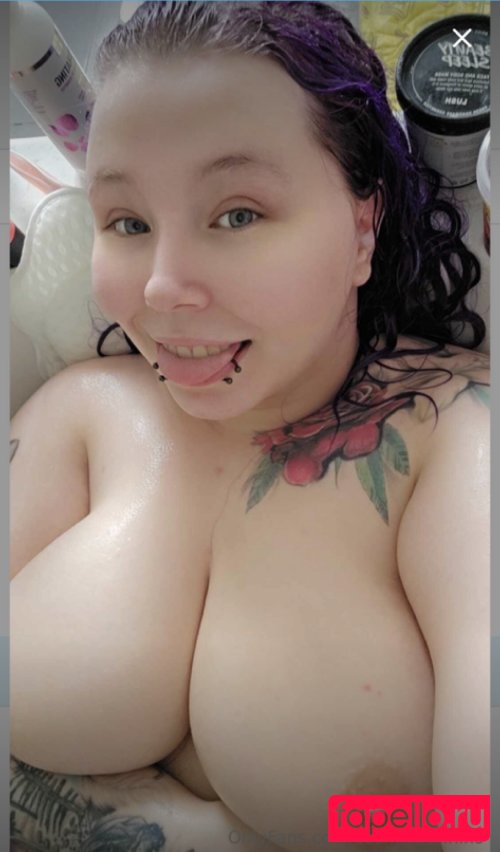chelsbennett / cosmicbunnixo Nude Onlyfans Photo 23