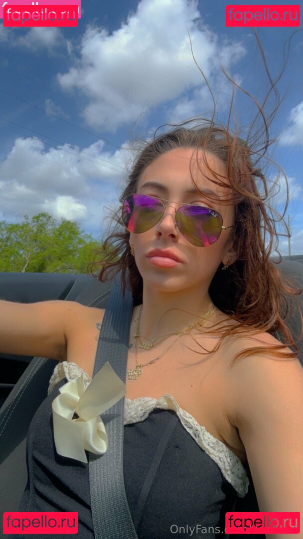 roryrain Onlyfans Photo Gallery 