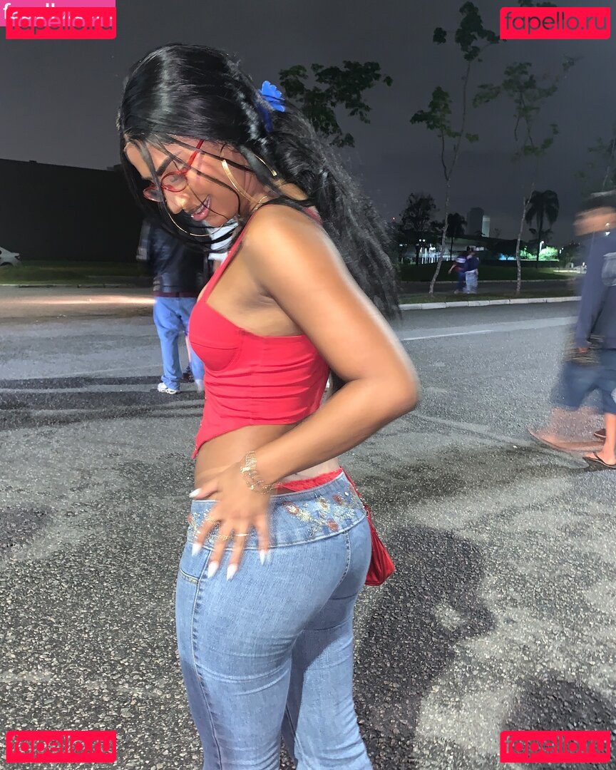 baddiejuu Nude Onlyfans Photo 8