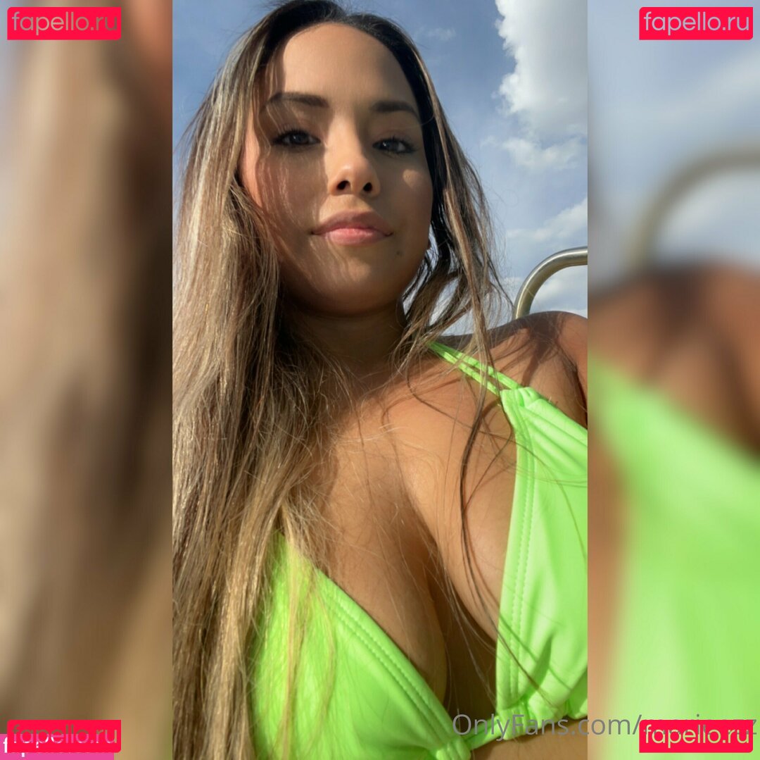 marie_wez / marieezz Onlyfans Photo Gallery 
