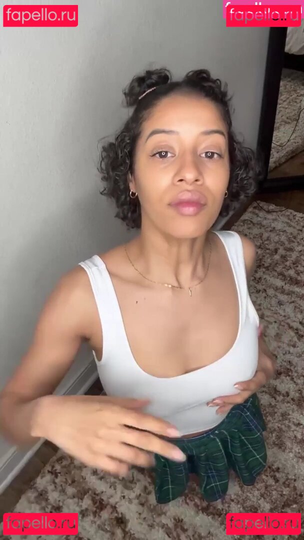 Theemilkmarie33 / https: / thee_bbw_barbie Onlyfans Photo Gallery 